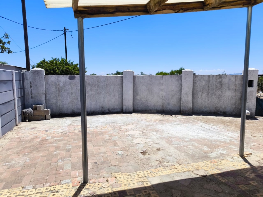 2 Bedroom Property for Sale in Chatsworth Western Cape